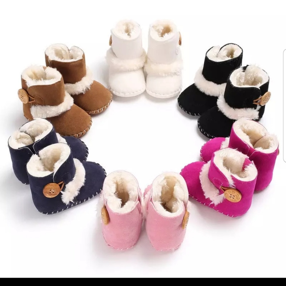 ❤Baby shoes SALE LAST 1 PAIR - Picture 3 of 3